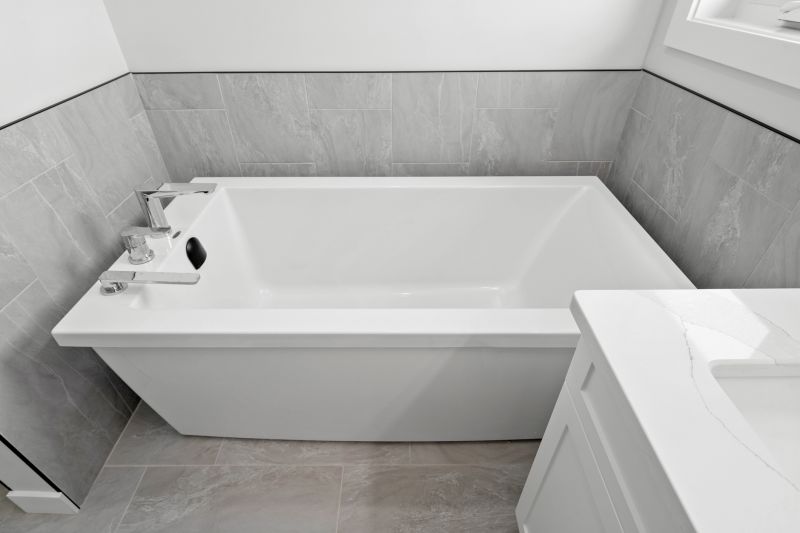 Porcelain Tub Resurfacing in Denver, CO